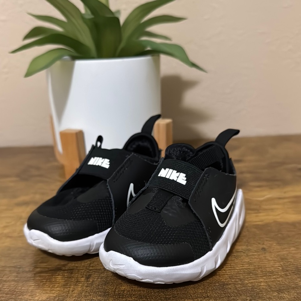 Nike Kids Black and White Slip-On Shoes